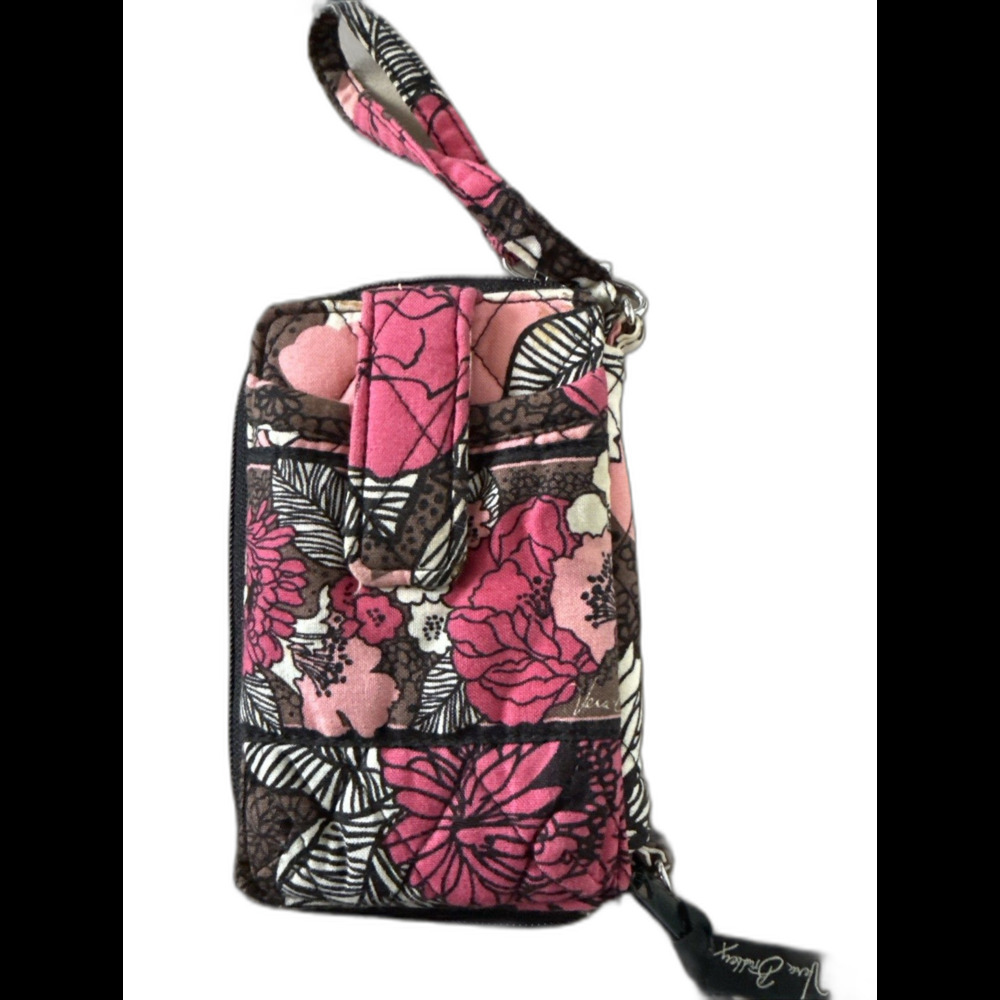VERA BRADLEY Carry It All Wristlet MOCHA ROUGE Pattern Wallet Cards Phone Zip